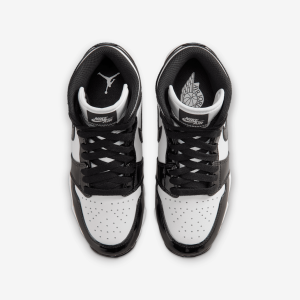 JORDAN1MIDYOUTHCLEAT-102.png 140203
