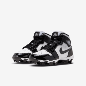 JORDAN1MIDYOUTHCLEAT-103.png 140204