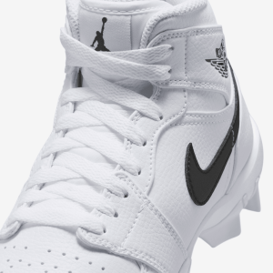 JORDAN1MIDYOUTHCLEAT-79.png 140013