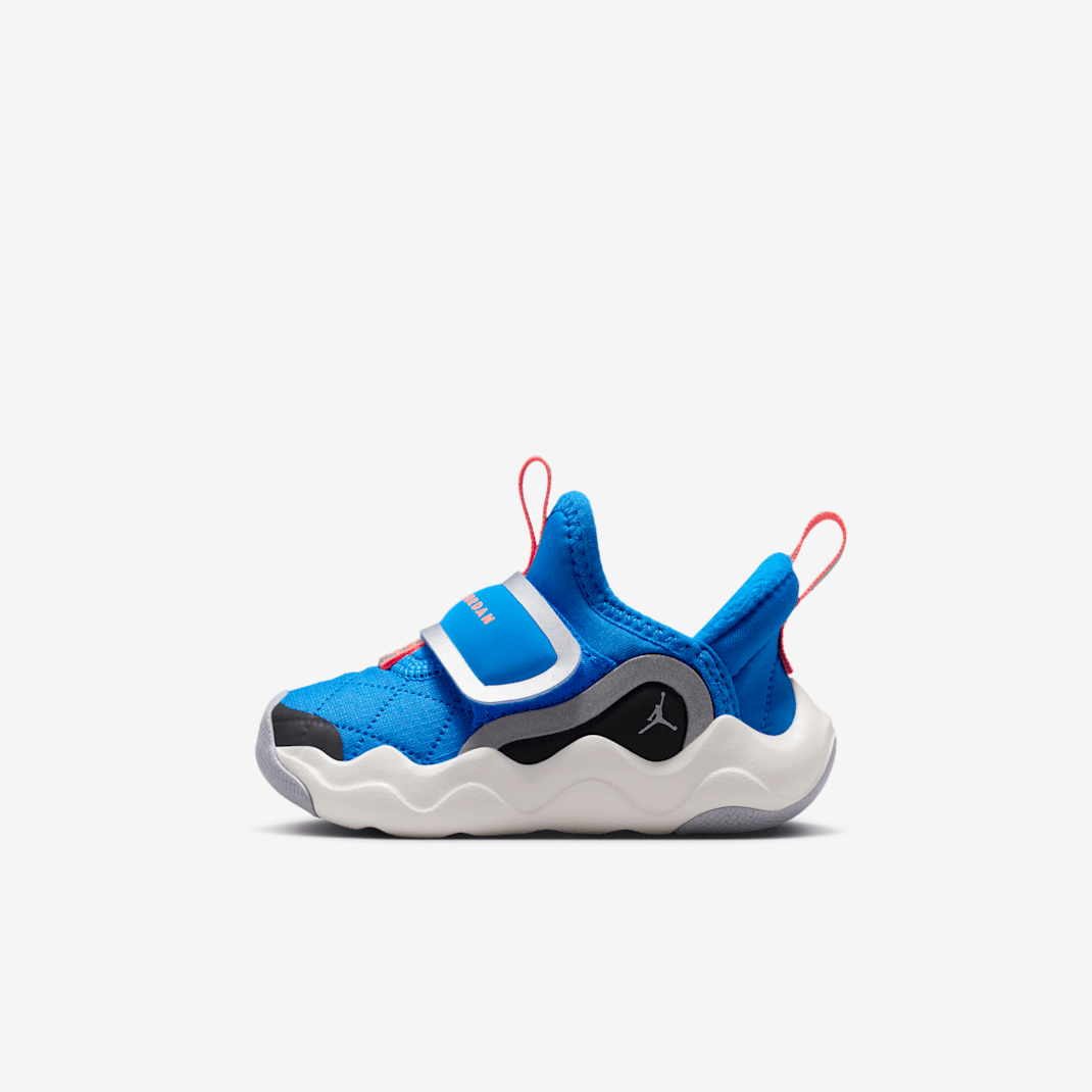 Photo Blue/Off Noir/Sail/Metallic Silver