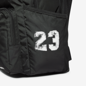 MVPBACKPACK-18.png 140098