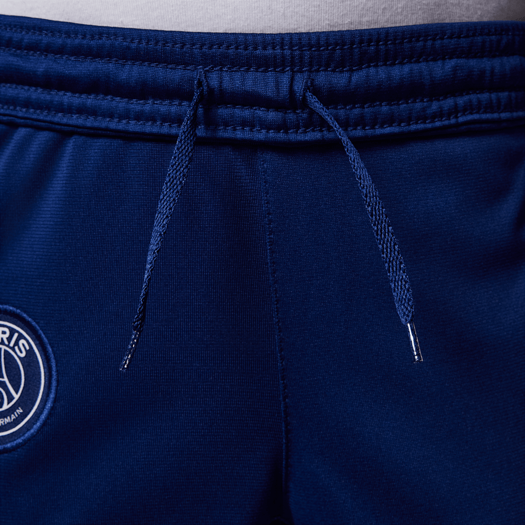 Paris Saint-Germain Strike Fourth - Image 9