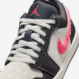 WMNSAIRJORDAN1LOW-151.png 132772