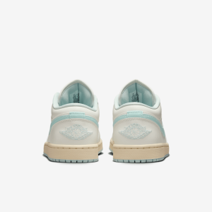 WMNSAIRJORDAN1LOW-209.png 136015