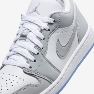 WMNSAIRJORDAN1LOW-218.png 136145