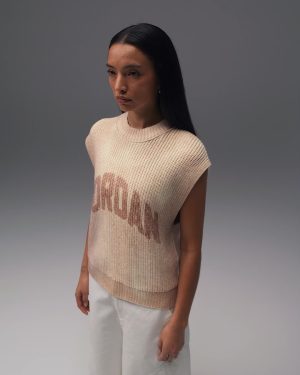 WMNSAIRJORDAN1LOWSE-1.jpg 10952