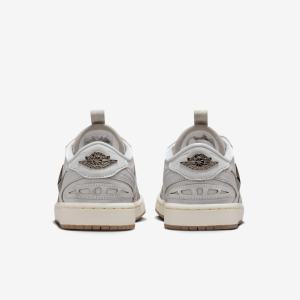 WMNSAIRJORDAN1MMLOWV3-65.png 106006